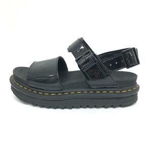 ◆Dr.Martens ドクターマーチン サンダル US7◆ ブラック エナメル 厚底/VOSS レディース 靴 シューズ shoesの画像2