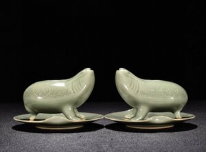 [ Kiyoshi ]. famous collection house purchase goods China *. fee era . kiln . color celadon lotus leaf . writing .. drop of water paper tool superfine . China old fine art Tang thing old . goods 