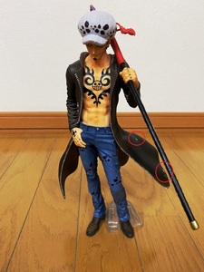  most lot One-piece *THE BEST EDITION D.No.04 low figure *to rough . Luger low 