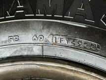 225/80R17.5　YOKOHAMA、中古美品、中型車用タイヤ、2本セット、'22年、中古トラックタイヤ_画像6