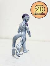 ドラゴンボール [フリーザ　DXフィギュア]Dragon Ball [Frieza DX figure] リペイント　二次元彩色_画像4