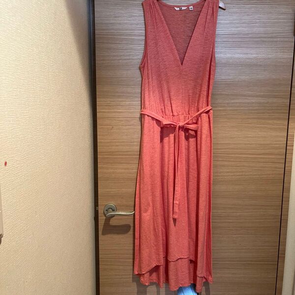 ワンピース ノースリーブ UNIQLO