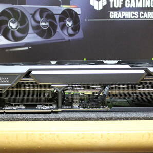 ASUS TUF Gaming GeForce RTX 4080 16GB GDDR6Xの画像3