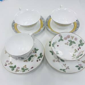 4-00237【ウェッジウッド カップ&ソーサー 4客組】ワイルドストロベリー ティーカップ WEDGWOOD カフェ ブランド 食器 1円出品 1円スタートの画像1