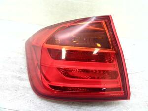 BMW 3シリーズ DBA-3B20 左 テール ランプ ライト レンズ 300 183611-12 LED yatsu