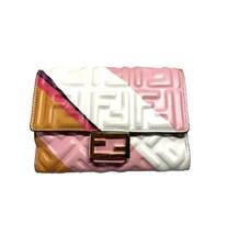 極美品FENDI バゲットマイクロ　3つ折り財布_画像1