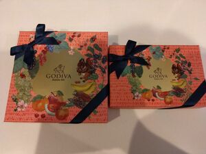 〈GODIVA〉チョコレート　総額6372円！フルーツバスケット アソートメント