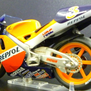 1/24 ホンダ NSR500 HONDA NSR 500  アレックス クリビーレ ＃3  1999 MotoGP ixo の画像6