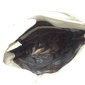 112 IBIZA イビザ レザー ショルダーバッグ ポシェット タッセル 縦型 本革 皮革 鞄 バッグ かばん レディース ライトグレー系の画像9