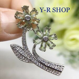  liquidation price * green amethyst . Cubic Zirconia. . flower design pendant top * lady's necklace silver stamp equipped 