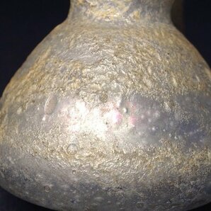 慶應◆古代ローマ帝国 紀元前1～2世紀 ローマングラス 銀化小壷 手付瓶 発掘出土品の画像2