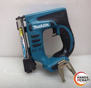 ★ makita 充電式 タッカ 本体のみ 14.4V 中古品 ST110D RT線ステープル10mm×7〜10mm バッテリ充電器別売り マキタ