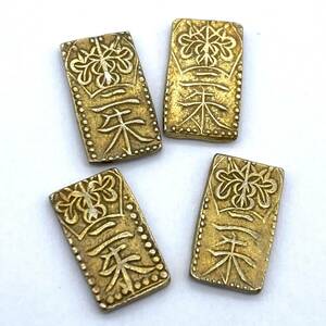 HY1469■古銭 二朱金 二朱判金 4枚 まとめ 重量約1.6g 天保 日本 アンティーク コレクション コイン 貨幣 硬貨