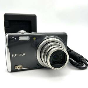 HY1464■【シャッター・フラッシュ確認OK】FUJIFILM フジフィルム FINEPIX F70 EXR ファインピクス デジタルカメラ 充電器付き ブラック 