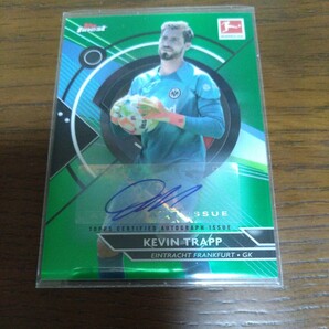 2022-23 topps bundlesliga finest soccer KEVIN TRAPP 50枚限定 直筆サインカード autoの画像1