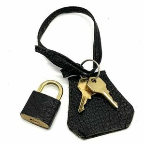 仙9 オーストリッチ ハンドバッグ ブラック系 JRA認定 キーロック ゴールド金具 鍵付き バーキン型 レザー 黒 手提げ 鞄の画像10
