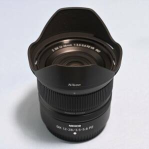 ★新品同様 Nikon ニコン NIKKOR Z DX 12-28mm f/3.5-5.6 PZ VR 純正フード付 保証付き 送料無料の画像4
