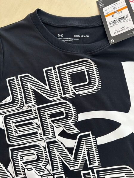 新品タグ付き 130㎝ UNDERARMOURアンダーアーマーセットアップ ブラック×レッド