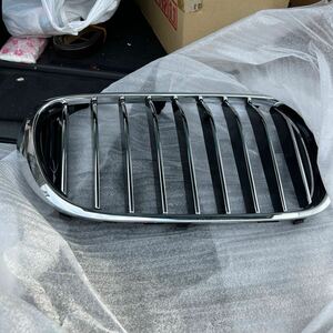 BMW7 G11 G12フロントGrille メッキ 未使用