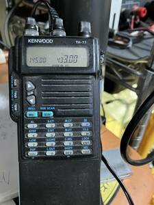 アマチュア無線機「Ｋｅｎｗｏｏｄ　ＴＨ７７」