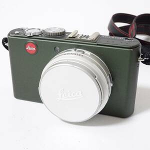 LEICA ライカ D-LUX4 コンパクトデジタルカメラ サファリ 動作未確認 60サイズ発送 K-2628272-80-mrrz