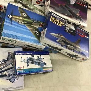 1円〜 同梱不可 ジャンク 1/144等 RAF VC-10 TANKER、ジェネラルダイナミックス F-16ファイティングファルコン 他の画像3