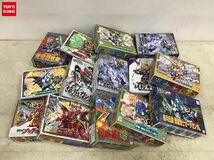 1円〜 同梱不可 ジャンク SDガンダム ナイトサザビー、雷鳴頑駄無 他_画像1