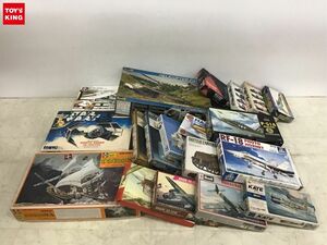 1円〜 同梱不可 ジャンク 1/72 他 RF-18偵察機、イギリス ブレンガンキャリヤー 等