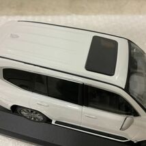 1円〜 1/30 トヨタ ランドクルーザー 090 プレシャスホワイトパール ZX,GR SPORT専用色 カラーサンプルカー_画像5