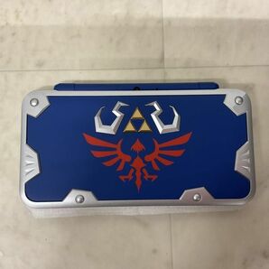 1円〜 動確/初期化済 Newニンテンドー2DS LL HYLIAN SHIELD EDITIONの画像3