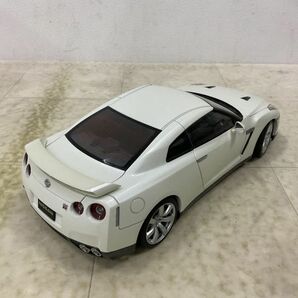 1円〜 箱無 オートアート 1/18 ニッサン GT-R R35 ホワイトパールの画像2