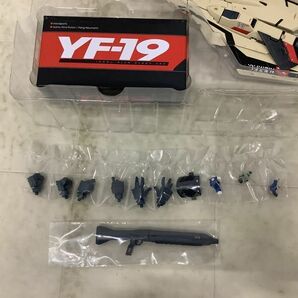 1円〜 BANDAI SPIRITS DX超合金 マクロスプラス YF-19 イサム・ダイソン機の画像6