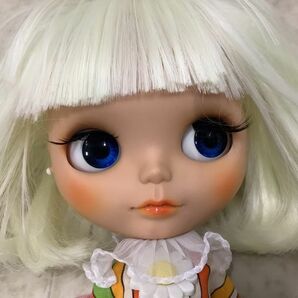 1円〜 ジャンク 箱無 Blythe ブライス アナイ先生 カスタム ライトイエロー系ヘア オレンジ系リップの画像7