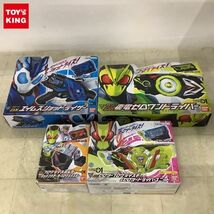 1円〜 バンダイ 仮面ライダーゼロワン DX飛電ゼロワンドライバー、DXエイムズショットライザー 他_画像1