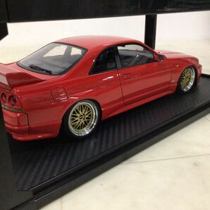 1円〜 イグニッションモデル 1/18 ニッサン スカイラインGT-R R33 Vスペック レッドの画像4