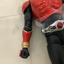 1円〜 バンダイ S.H.Figuarts 真骨彫製法 仮面ライダークウガ マイティフォーム_画像4