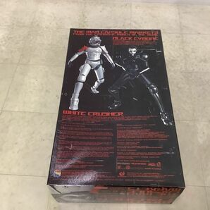 1円〜 未開封含 メディコム・トイ FROM THE MAD CAPSULE MARKETS ブラックサイボーン、ホワイトクラッシャーの画像9