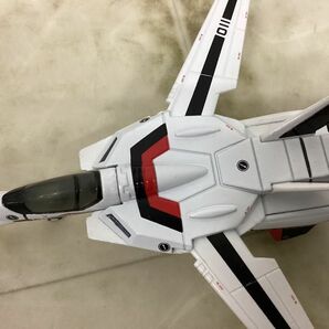 1円〜 童友社 1/144 超時空要塞マクロス 愛 おぼえていますか VF-1A バルキリー ファイターモードの画像6