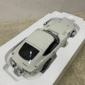 1円〜 オートアート 1/18 トヨタ 2000GT COUPE ホワイトの画像4