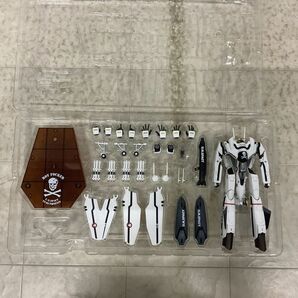 1円〜 BANDAI SPIRITS HI-METAL R マクロスゼロ VF-0S フェニックス ロイ・フォッカー機の画像2