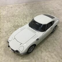 1円〜 破損 欠品 オートアート 1/18 トヨタ 2000GT ホワイト WIRE SPOKE WHEELS_画像3