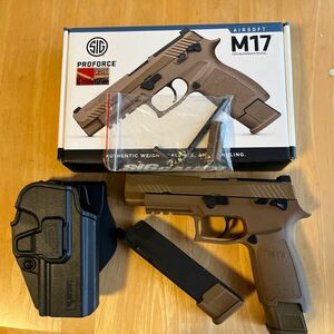 SIG SAUER ProForce M17 CO2 GBB CO2ガスガン本体/対象年齢18歳以上