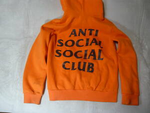 ANTI SOCIAL SOCIAL CLUB×PARANOIDコラボ プルオーバー パーカー USA製 オレンジ メンズL