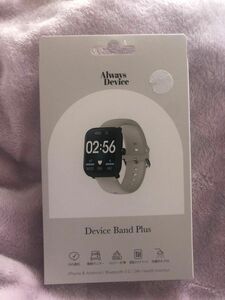 新品　未開封品　スマートウォッチ　デバイスバンド　plus deviceband スリーコインズ 3coins ベージュ 腕時計