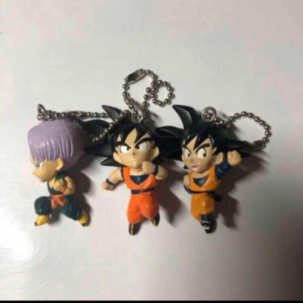 ドラゴンボール　キーホルダー3個セット　悟空　悟天　トランクス