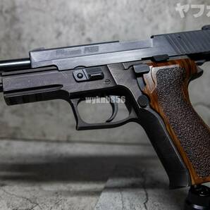 【リアルダメージ塗装】東京マルイ SIG SAUER P226 E2 （シグ ザウエル）Bの画像3