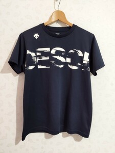 DESCENTE　デサント　半袖Tシャツ　トップス　半袖　Tシャツ