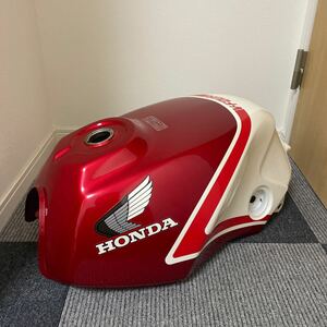 納車外し？ 超美品 当時物 HONDA ホンダ NC13 NC13E VF400F 純正 ガソリンタンク 燃料タンク フューエルタンク レッド ホワイト 赤白 