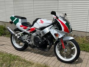 ホンダ　CBR250RR　MC22　ニダボ