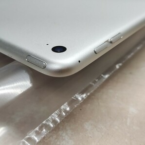 iPad air2 WiFi シルバー 32GB 美品 LCD正常の画像7